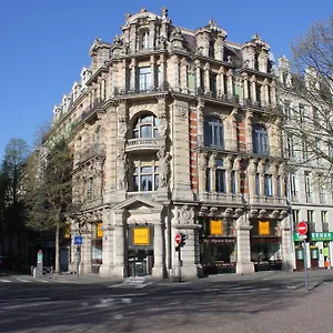  Séjour chez l'habitant Les Cariatides France